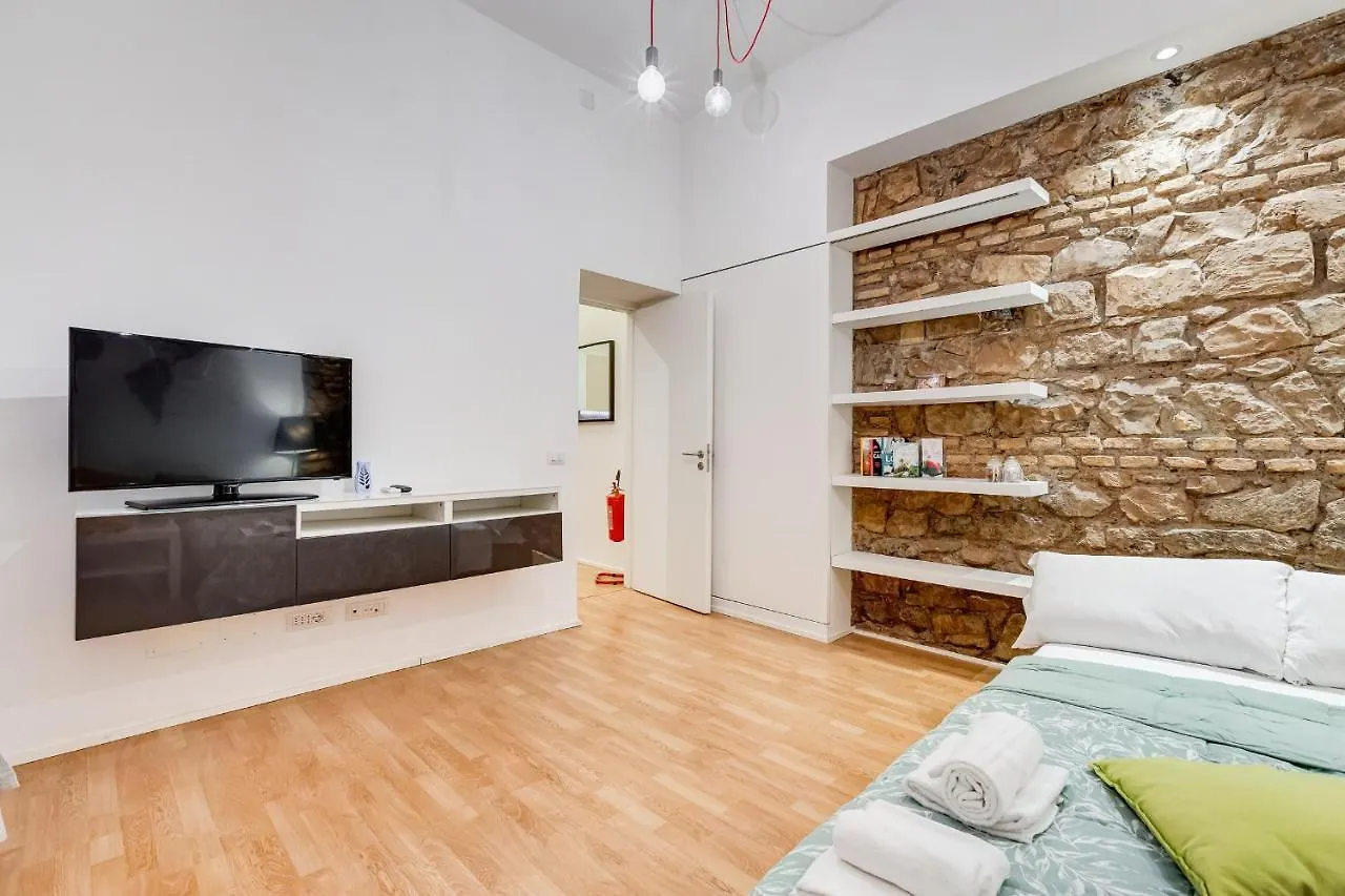 Apartment Trastevere Suite Experience Rome Italy